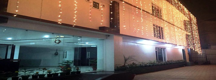 The Grand White - Shimla 001.jpg